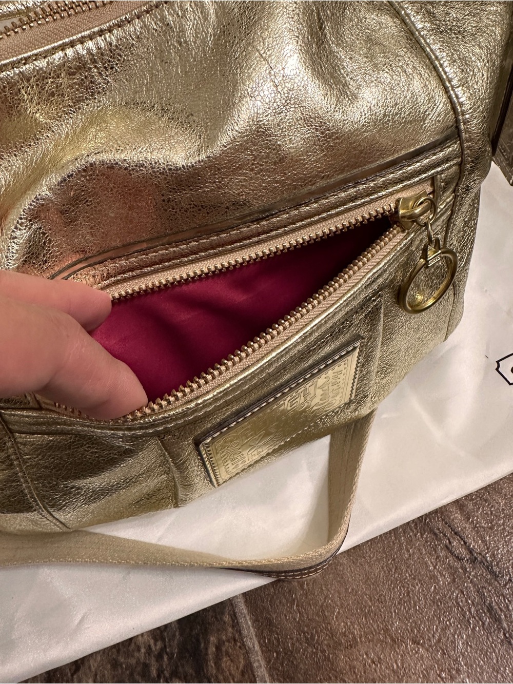 Rare 2012 Coach Poppy "Jazzy" Hobo Crossbody Bag Metallic Gold Leather 20384E - Picture 11 of 16